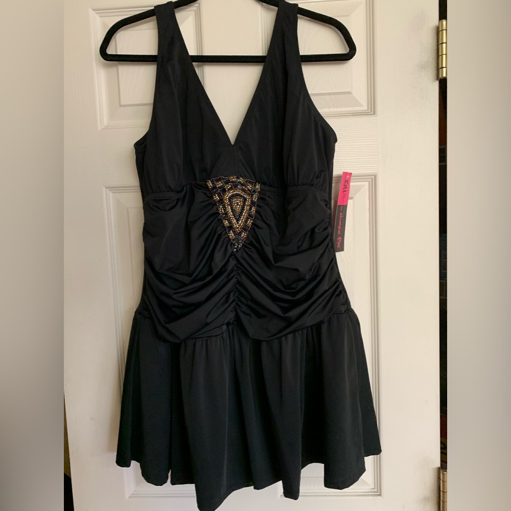 Chi Shape Fix NWT one piece swim suit Size 22